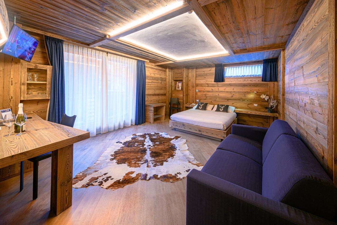Hotel Ambrosini Aprica Exterior photo
