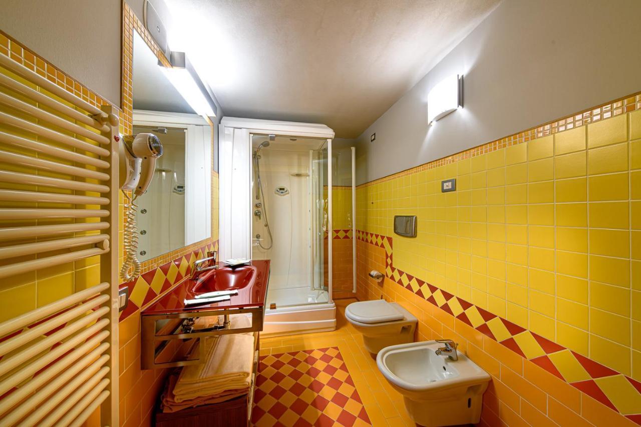 Hotel Ambrosini Aprica Exterior photo